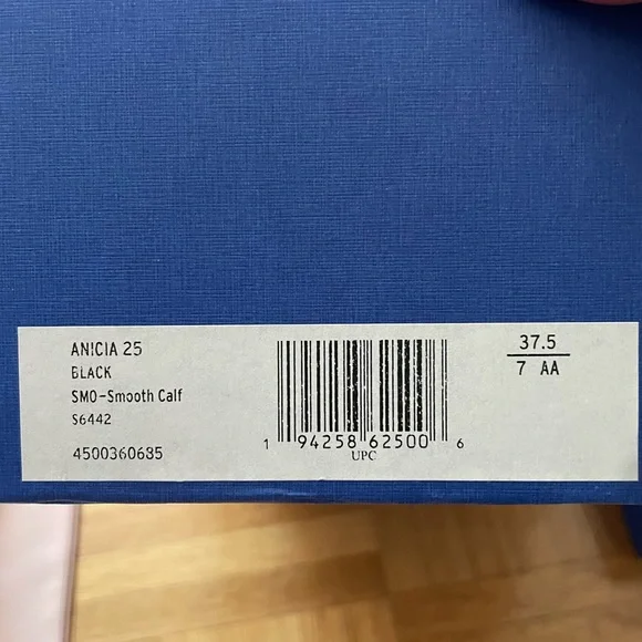 Stuart Weizman - The Anica 25 Narrow - Picture 5 of 7